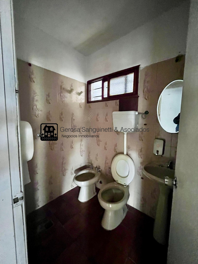 Local Comercial ID.2512 - Local en   _ VENTA