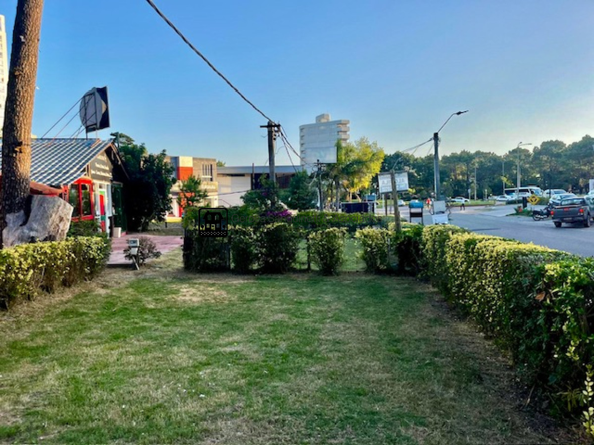 Local Comercial ID.2512 - Local en   _ VENTA