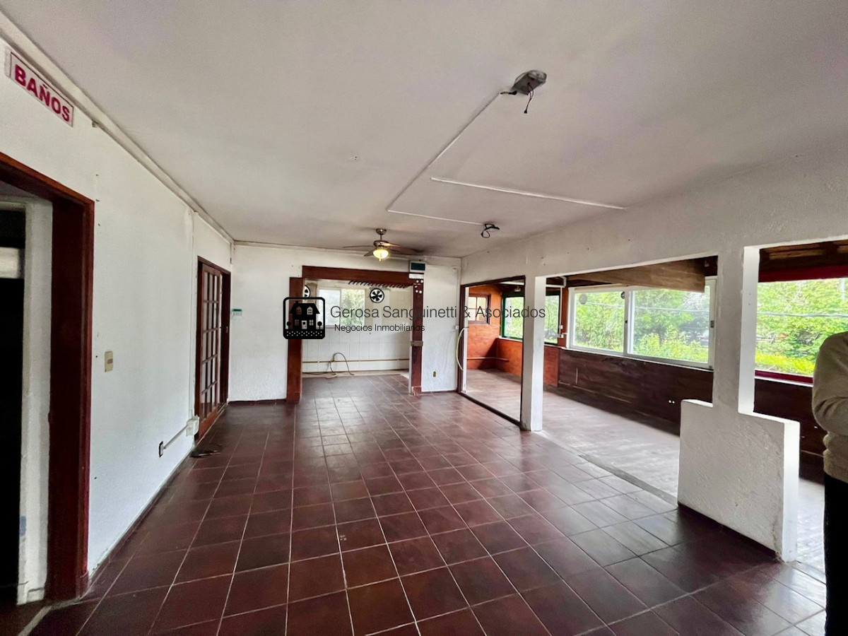 Local Comercial ID.2512 - Local en   _ VENTA