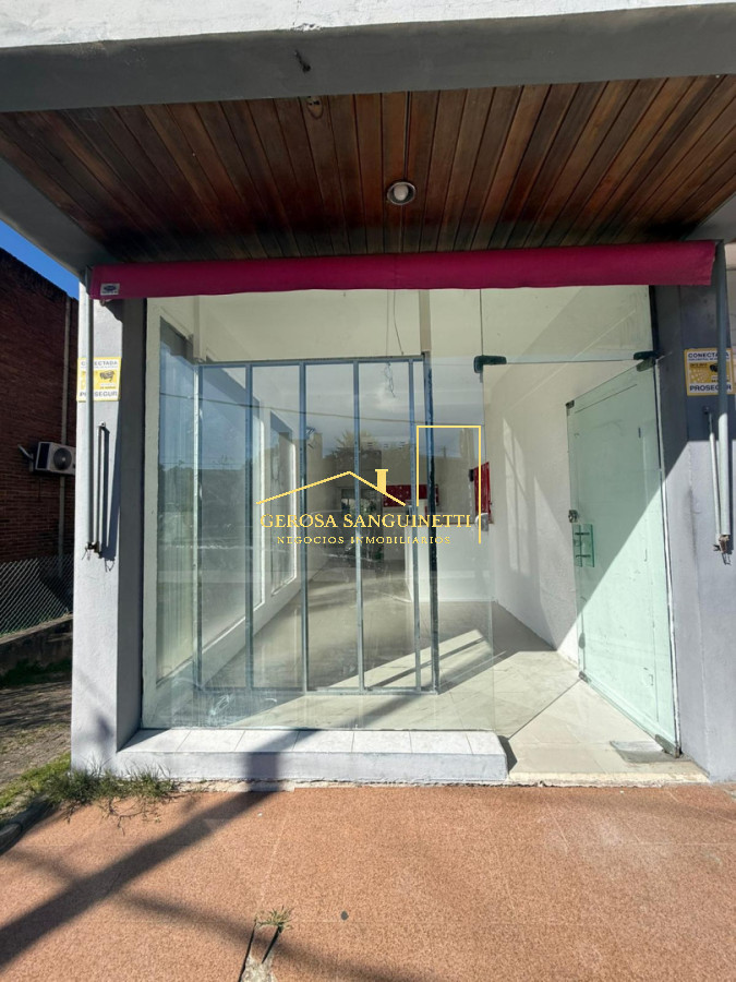 Local Comercial ID.3780 - Local comercial en alquiler en Maldonado 