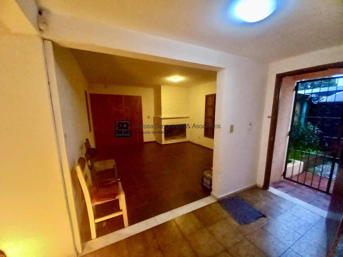Local Comercial ID.2512 - Local en excelente ubicación- ALQUILER  _ VENTA