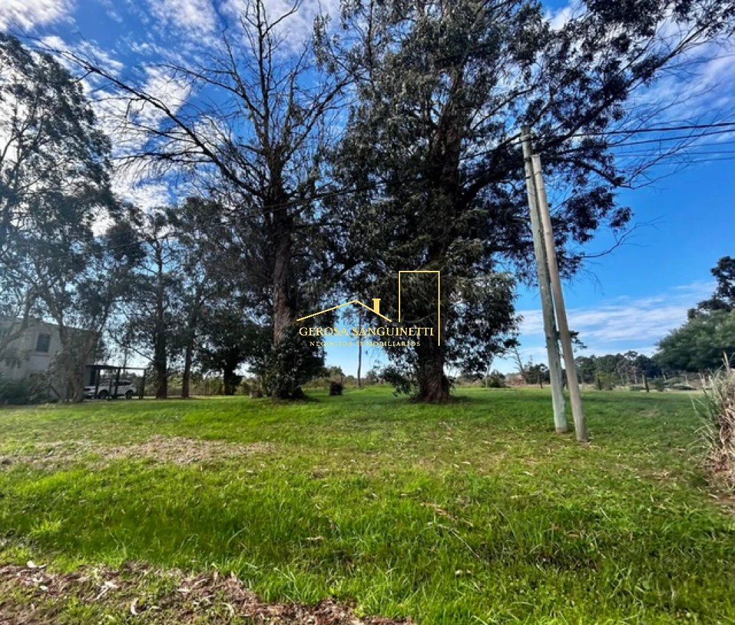 Terreno ID.2645 - Oportunidad, terreno en venta en Pinares Punta del Este