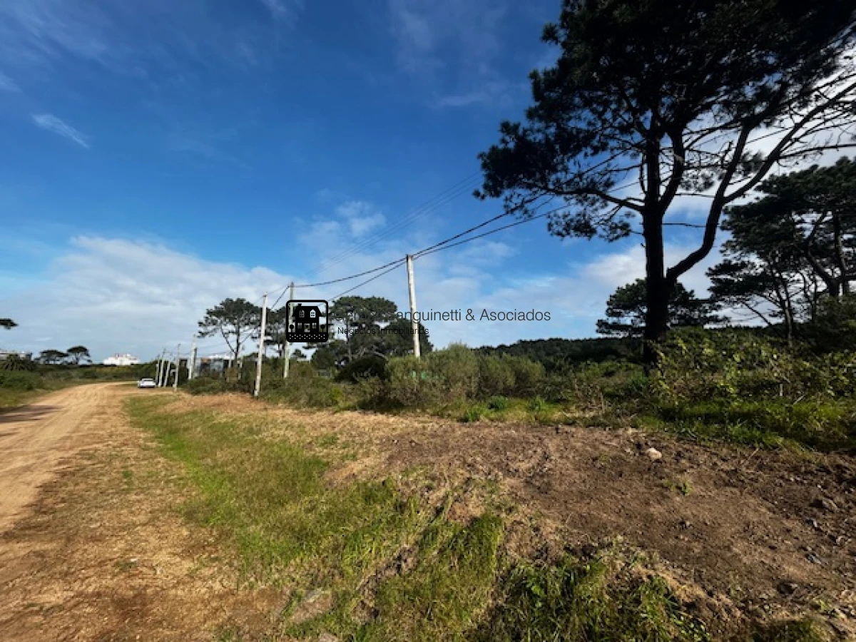 Terreno ID.2601 - Excelente terreno con vista en Rincón del Indio