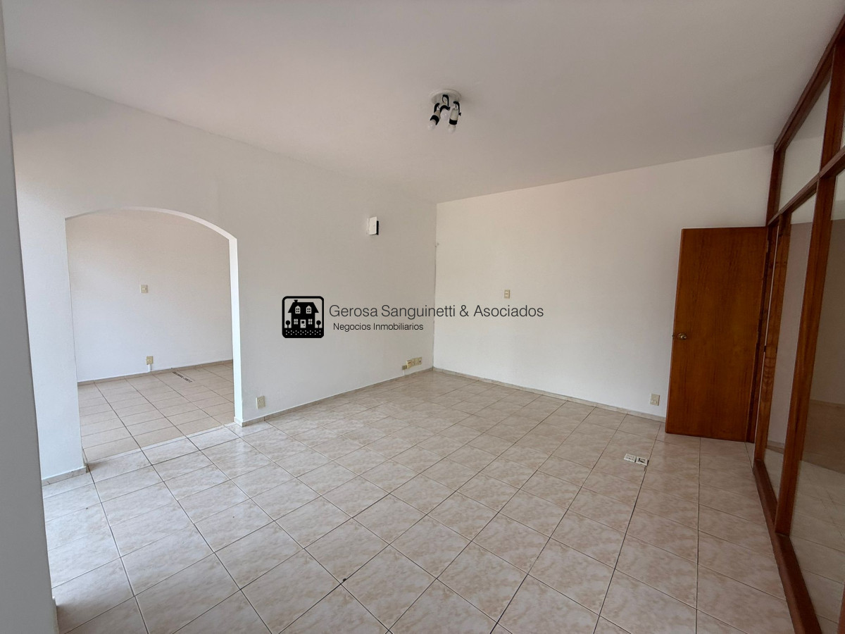 Oficina ID.3210 - Local oficina en alquiler en Punta del Este