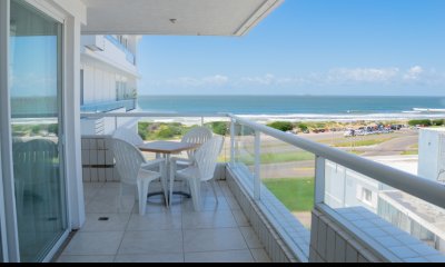 Apartamento en venta 3 dormitorios - Playa Brava