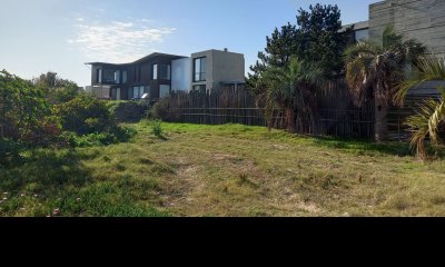 Terreno en venta Punta Piedras