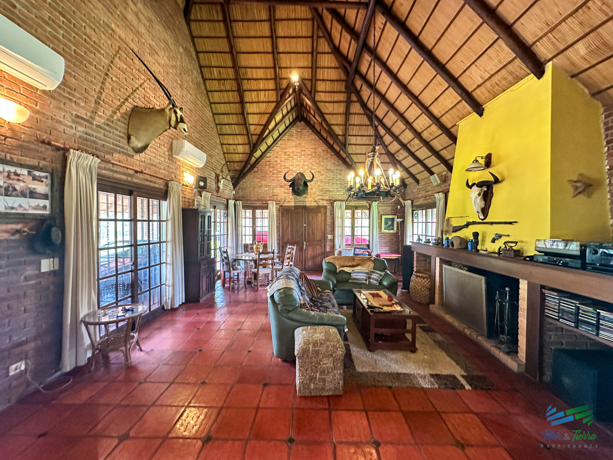 Casa ID.5134 - Casa en Jardines de Córdoba, 3 suites más toilette