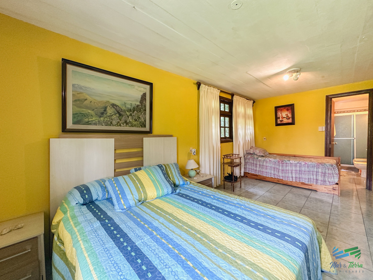 Casa ID.5134 - Casa en Jardines de Córdoba, 3 suites más toilette