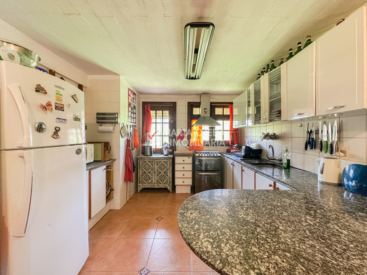Casa ID.41083 - Casa en Jardines de Córdoba, 3 suites más toilette