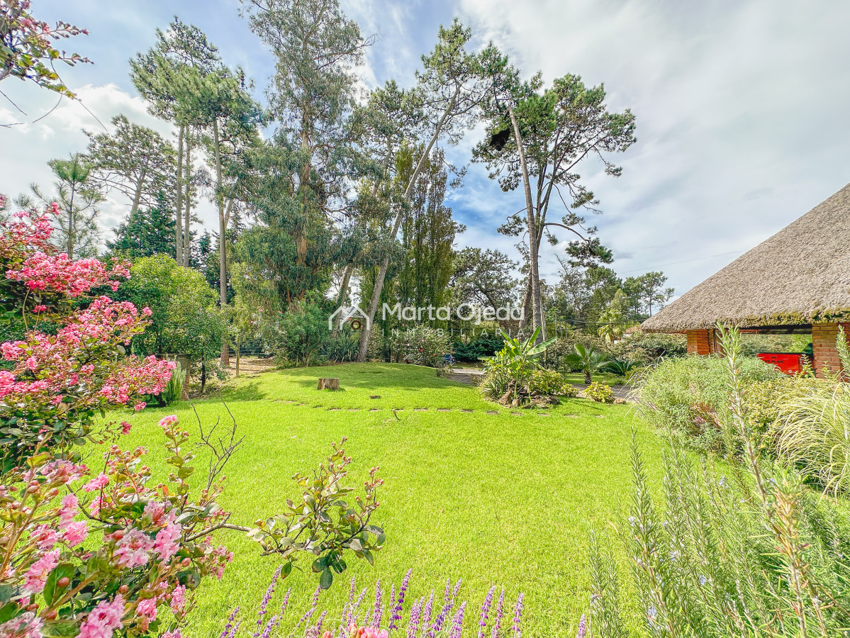 Casa ID.41083 - Casa en Jardines de Córdoba, 3 suites más toilette