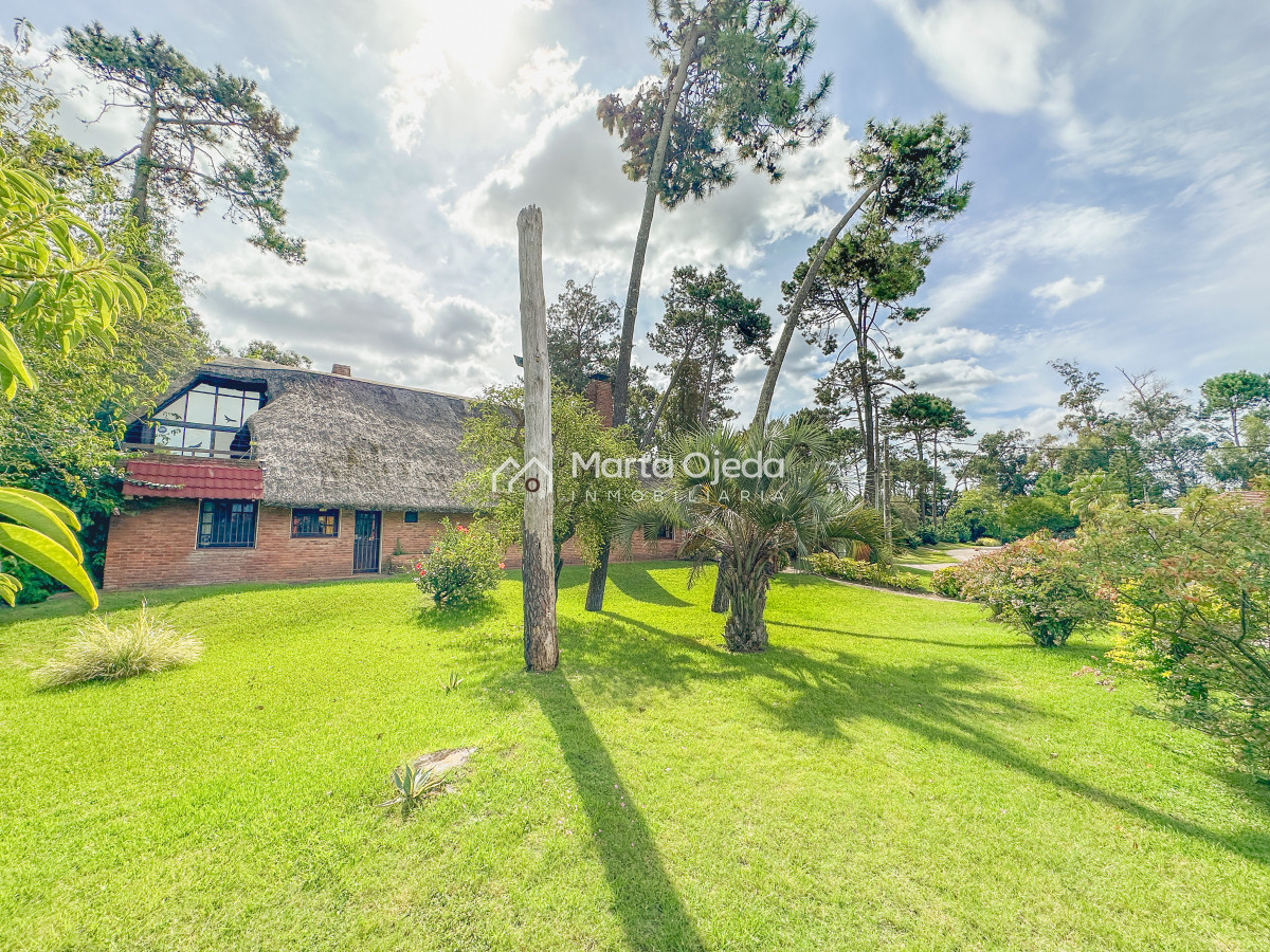 Casa ID.41083 - Casa en Jardines de Córdoba, 3 suites más toilette
