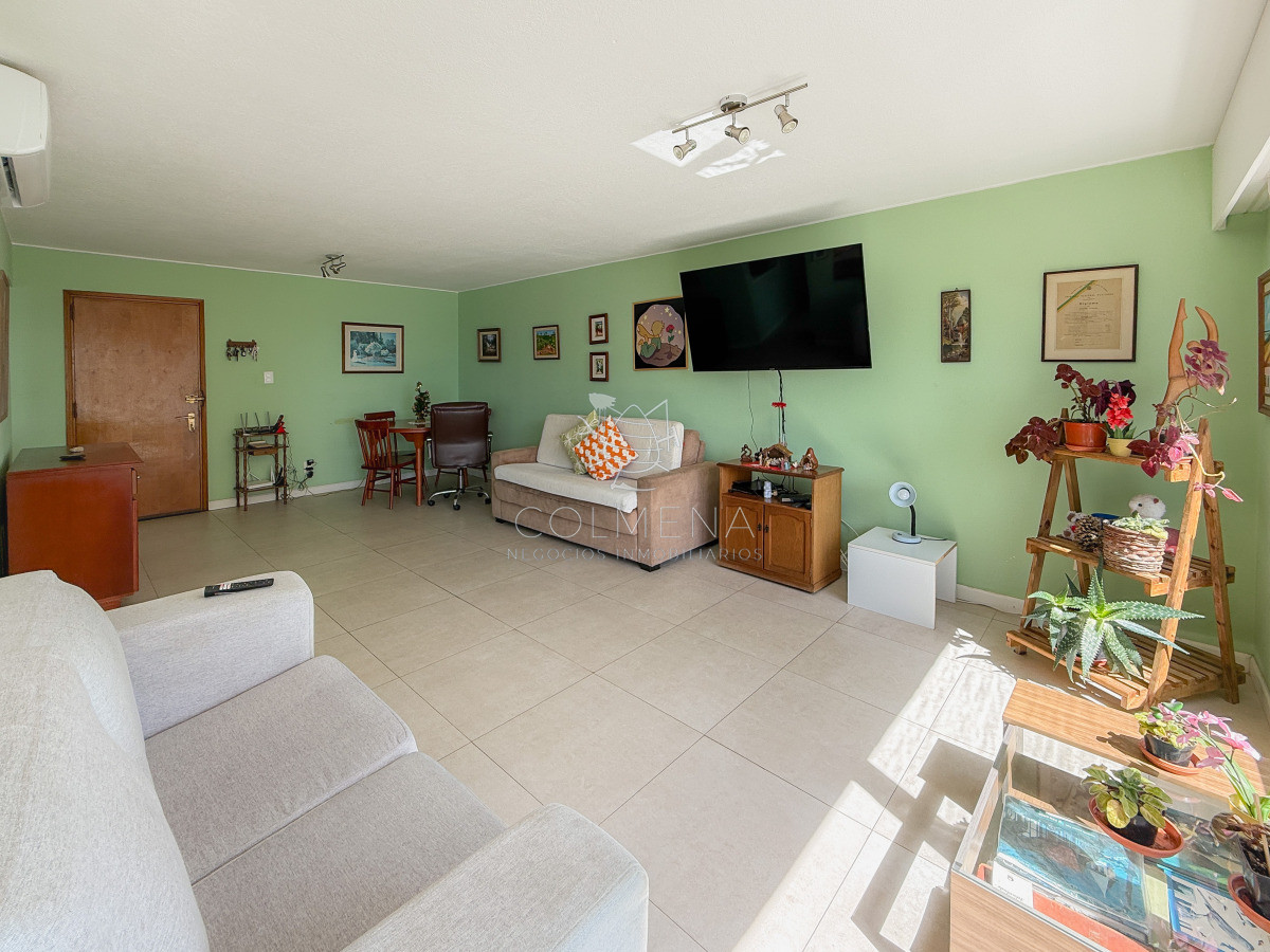 Apartamento ID.3129 - Apartamento en Península con vista al Puerto, 2 dormitorios VENTA OPORTUNIDAD