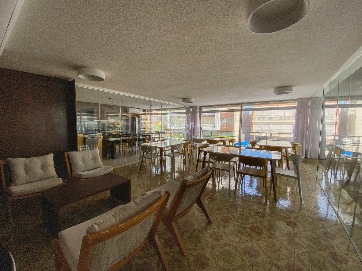 Apartamento ID.3129 - Apartamento en Península con vista al Puerto, 2 dormitorios VENTA OPORTUNIDAD