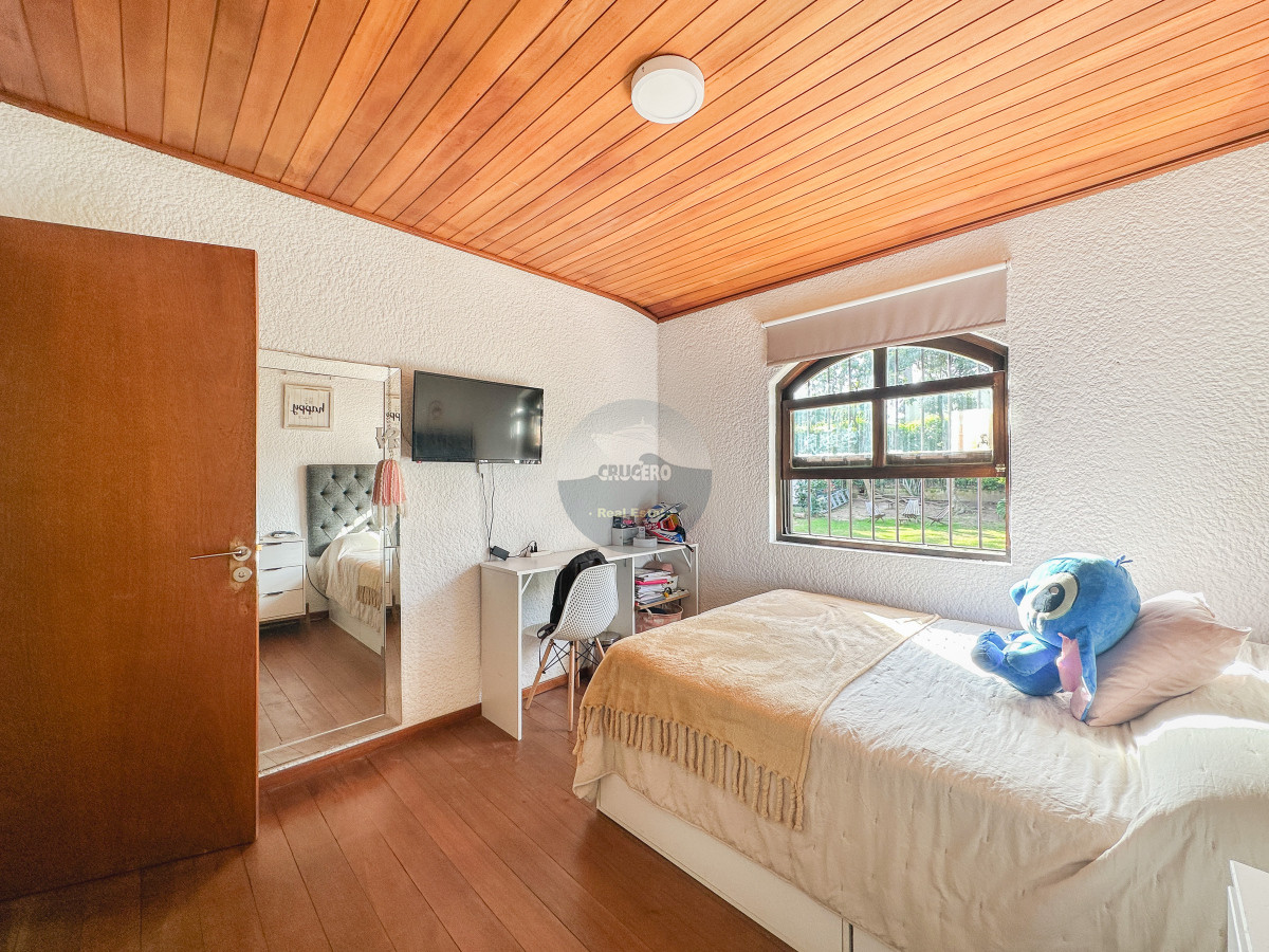 Casa ID.6481 - CASA EN VENTA PINARES 3 DORMITORIOS MAS DEPENDENCIA