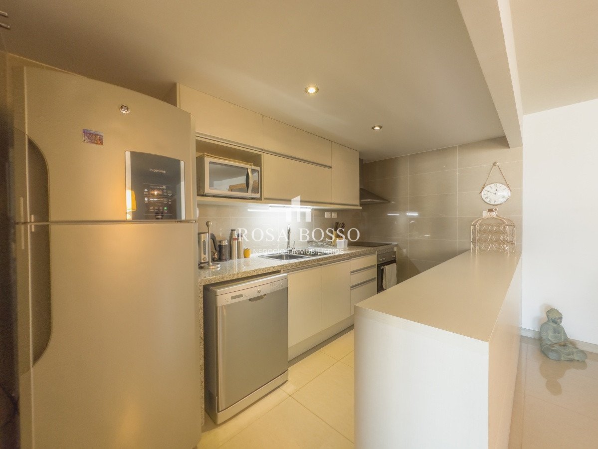 Apartamento ID.9399 - Apartamento en Onix, 3 dormitorios con vista a playa brava