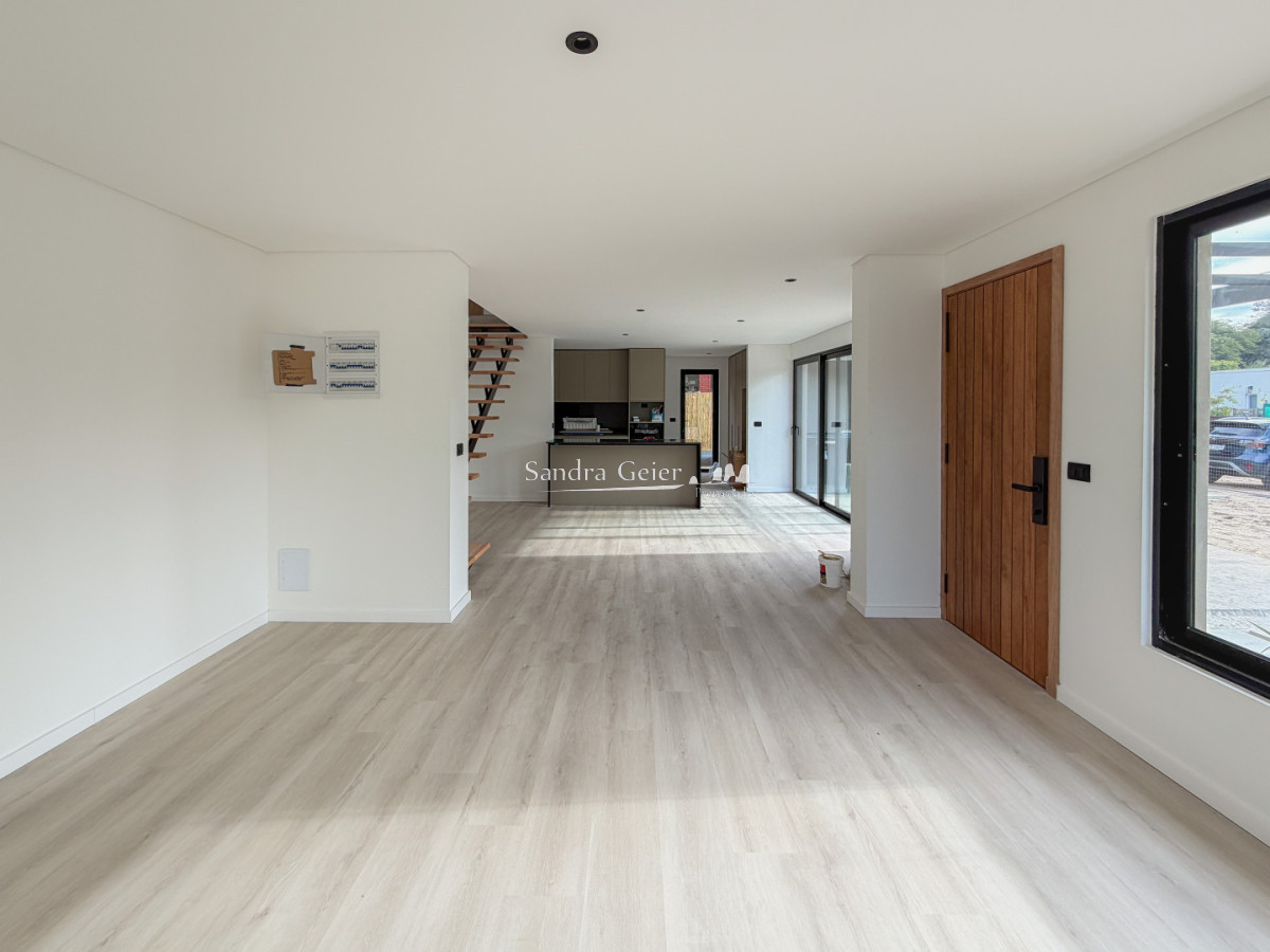 Casa ID.3426 - Casa a estrenar en Barrio Córdoba, 3 dormitorios