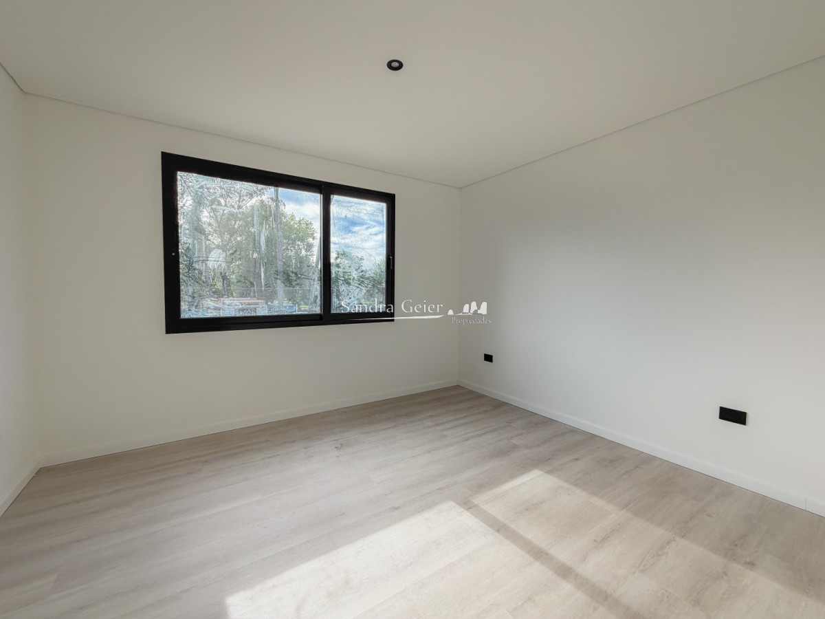 Casa ID.3426 - Casa a estrenar en Barrio Córdoba, 3 dormitorios