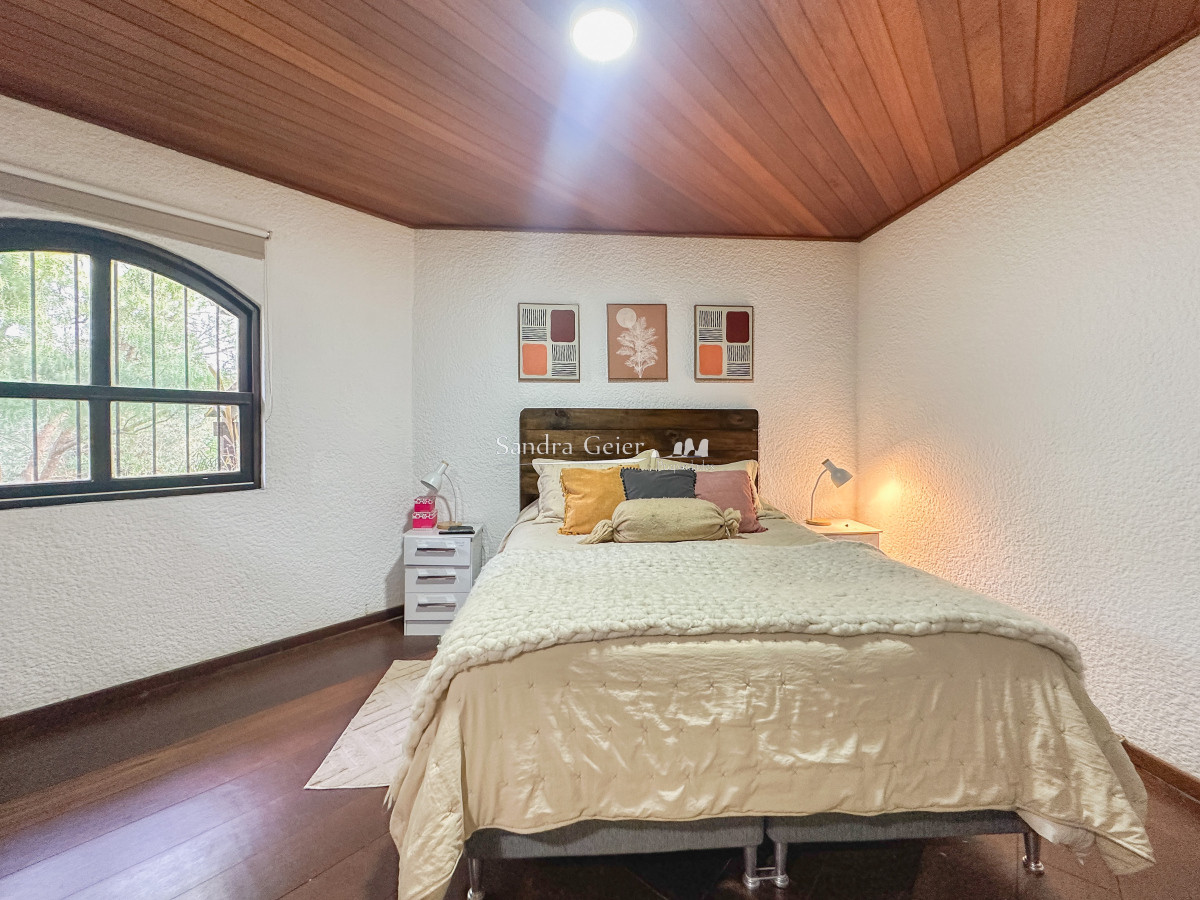 Casa ID.2990 - Casa en Pinares, 3 dormitorios más dependencia