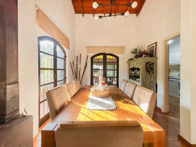 Casa ID.2990 - Casa en Pinares, 3 dormitorios más dependencia