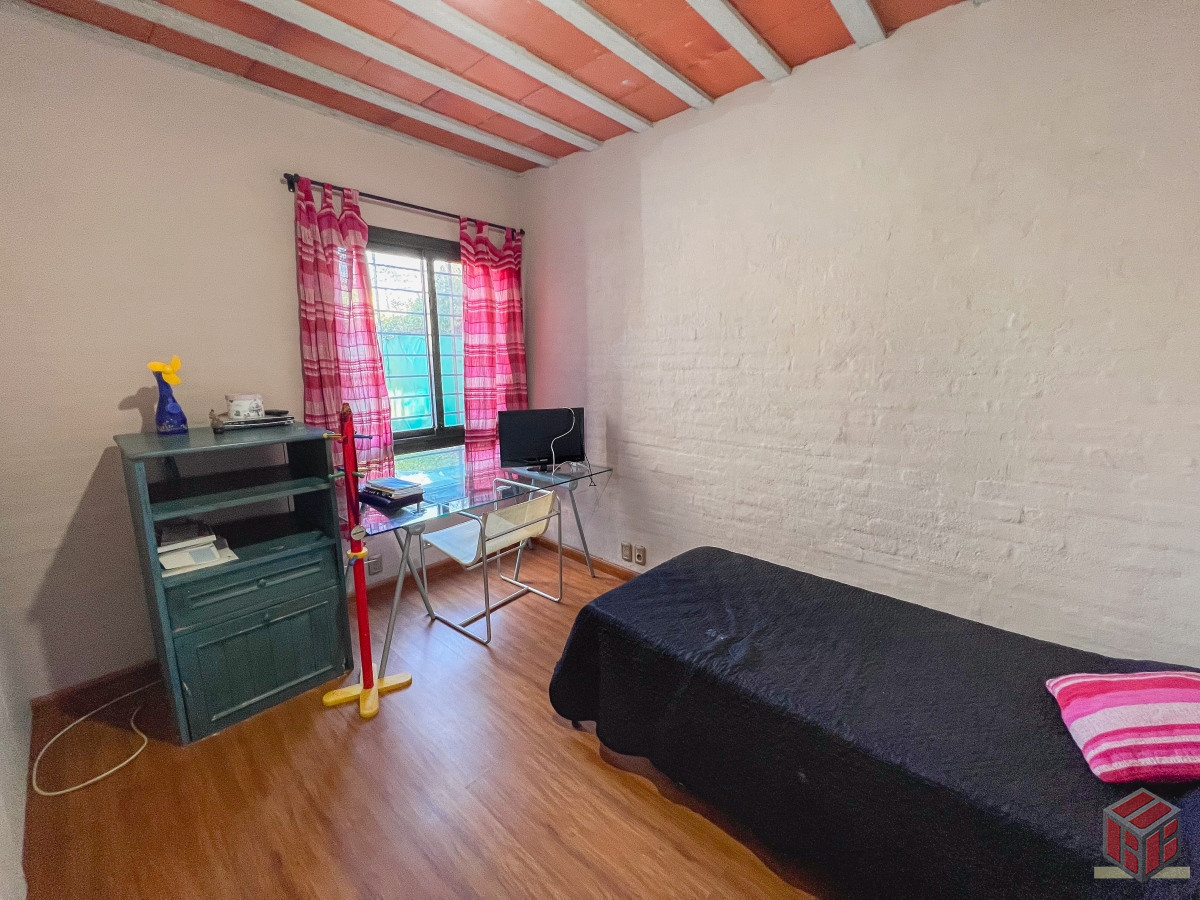 Casa ID.8881 - Casa en Barrio Córdoba, 5 dormitorios
