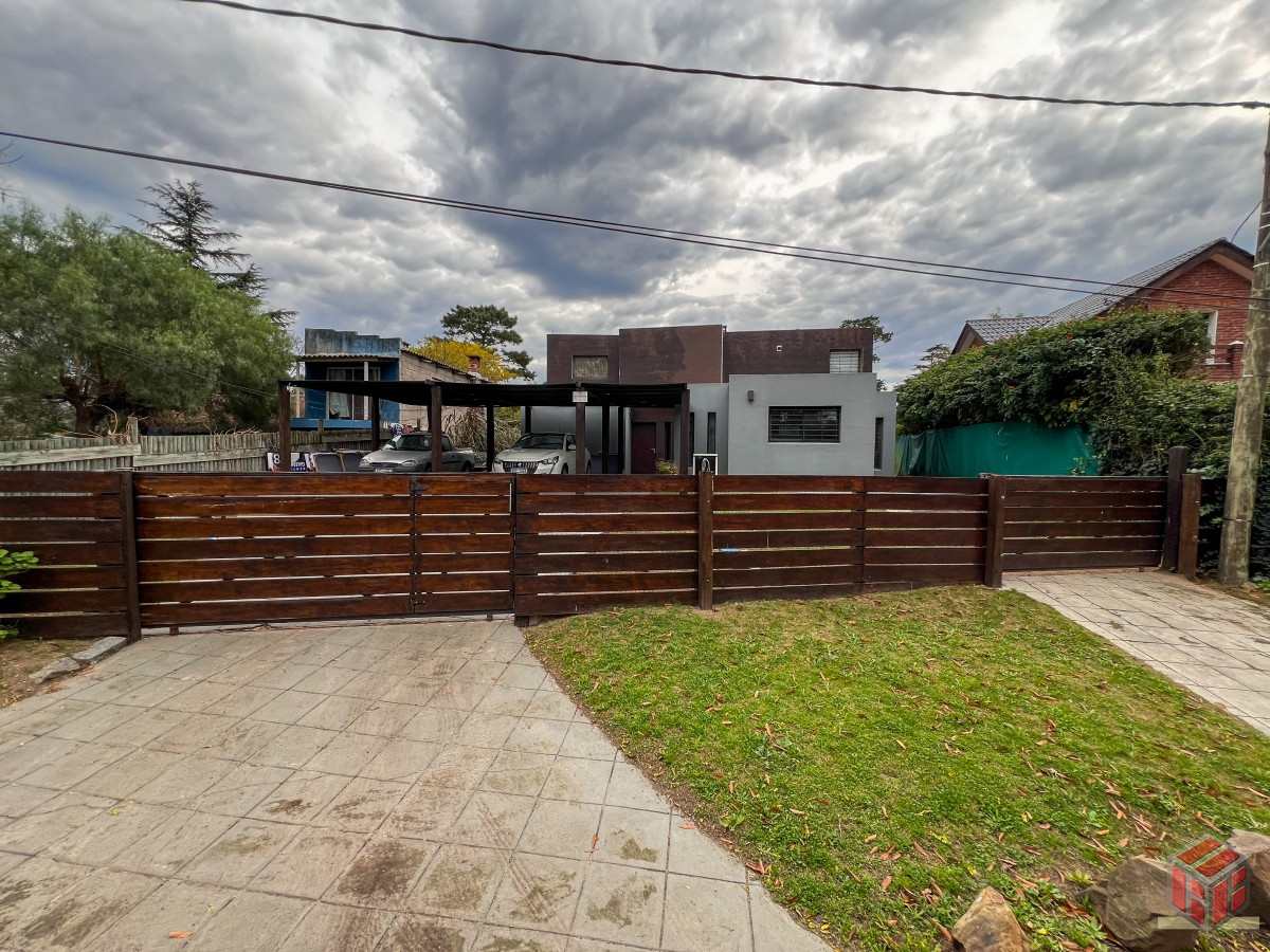 Casa ID.8881 - Casa en Barrio Córdoba, 5 dormitorios