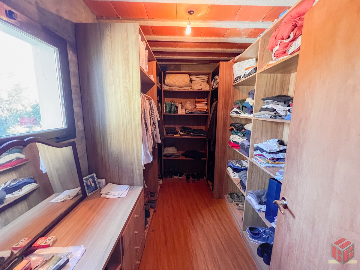 Casa ID.8881 - Casa en Barrio Córdoba, 5 dormitorios