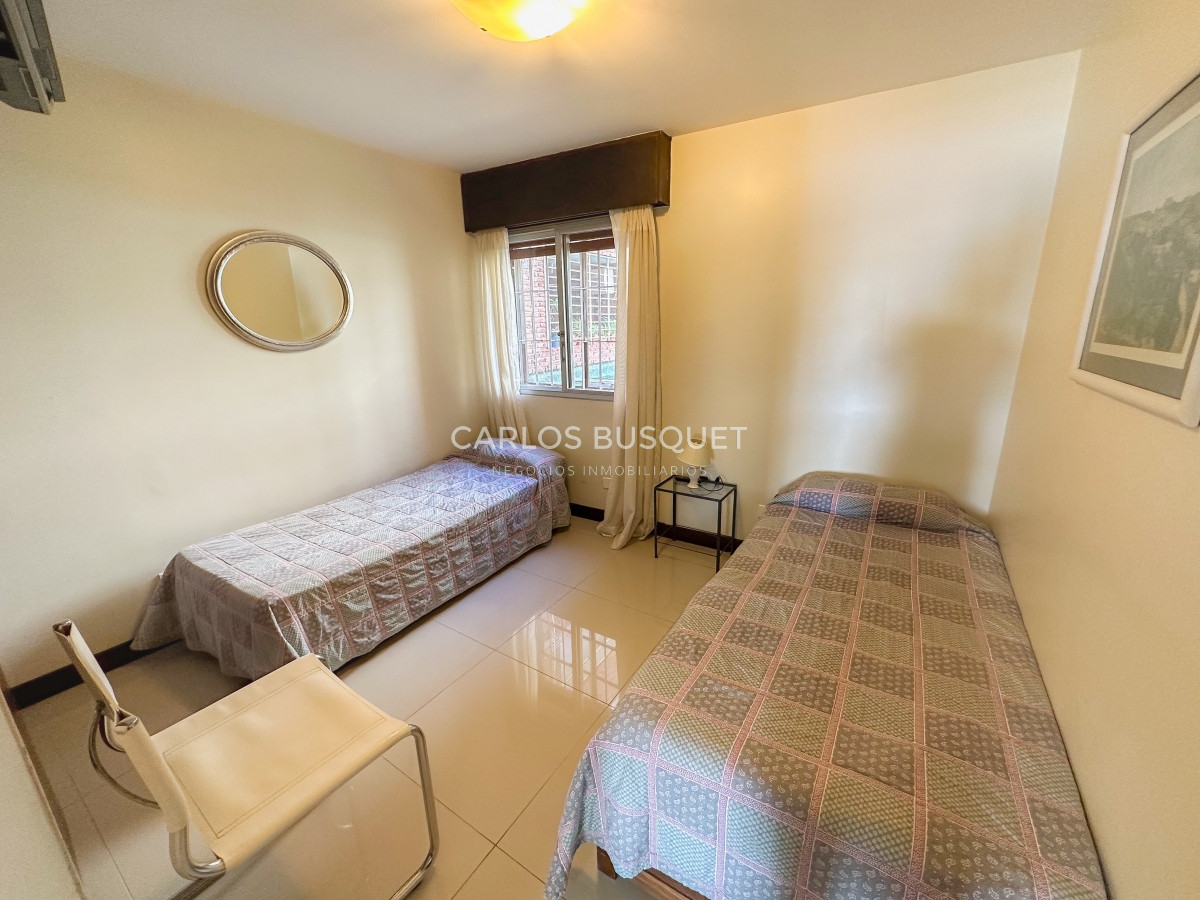 Apartamento ID.554 - Peninsula, apartamento 2 dormitorios, primera linea al mar