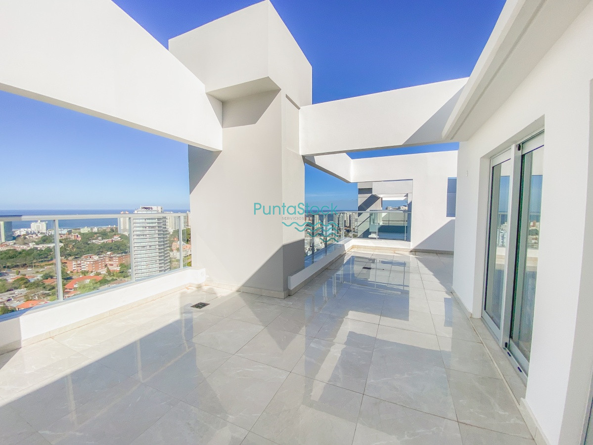 Pent House en Mansa, 3 dormitorios y parrillero - PSK1107A