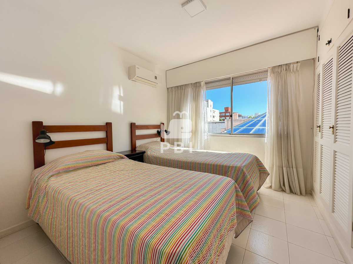 QXBhcnRhbWVudG8gZGUgMyBkb3JtaXRvcmlvcy4gUGVuw61uc3VsYSAtIFBhbG0gQmVhY2ggUmVzb3J0IC0gUmVmIDogUEJJMTU4MDI=