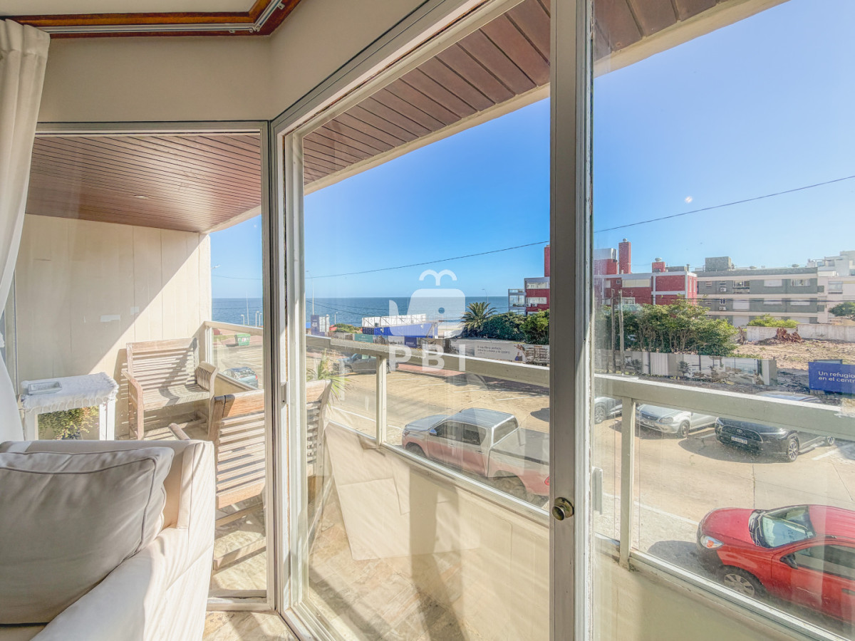 QXBhcnRhbWVudG8gZW4gUGVuw61uc3VsYSwgMyBkb3JtaXRvcmlvcyAtIEJyaXNhcyAtIFJlZiA6IFBCSTE1NjUx