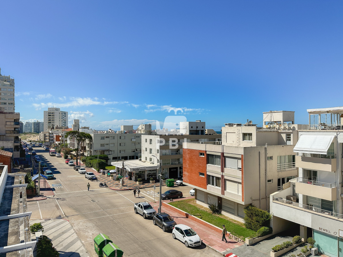 QXBhcnRhbWVudG8gZGUgMyBkb3JtaXRvcmlvcy4gUGVuw61uc3VsYSAtIFBhbG0gQmVhY2ggUmVzb3J0IC0gUmVmIDogUEJJMTU4MDI=