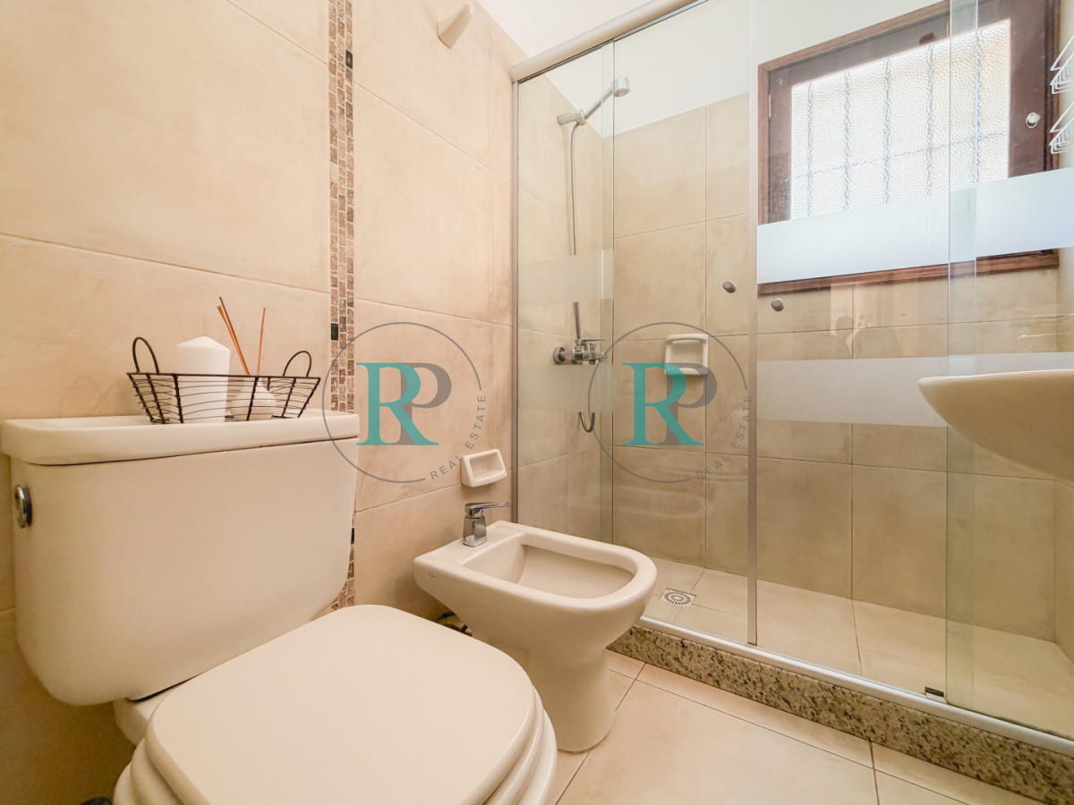 Casa ID.2674 - Casa en Pinares, 4 dormitorios y piscina climatizada