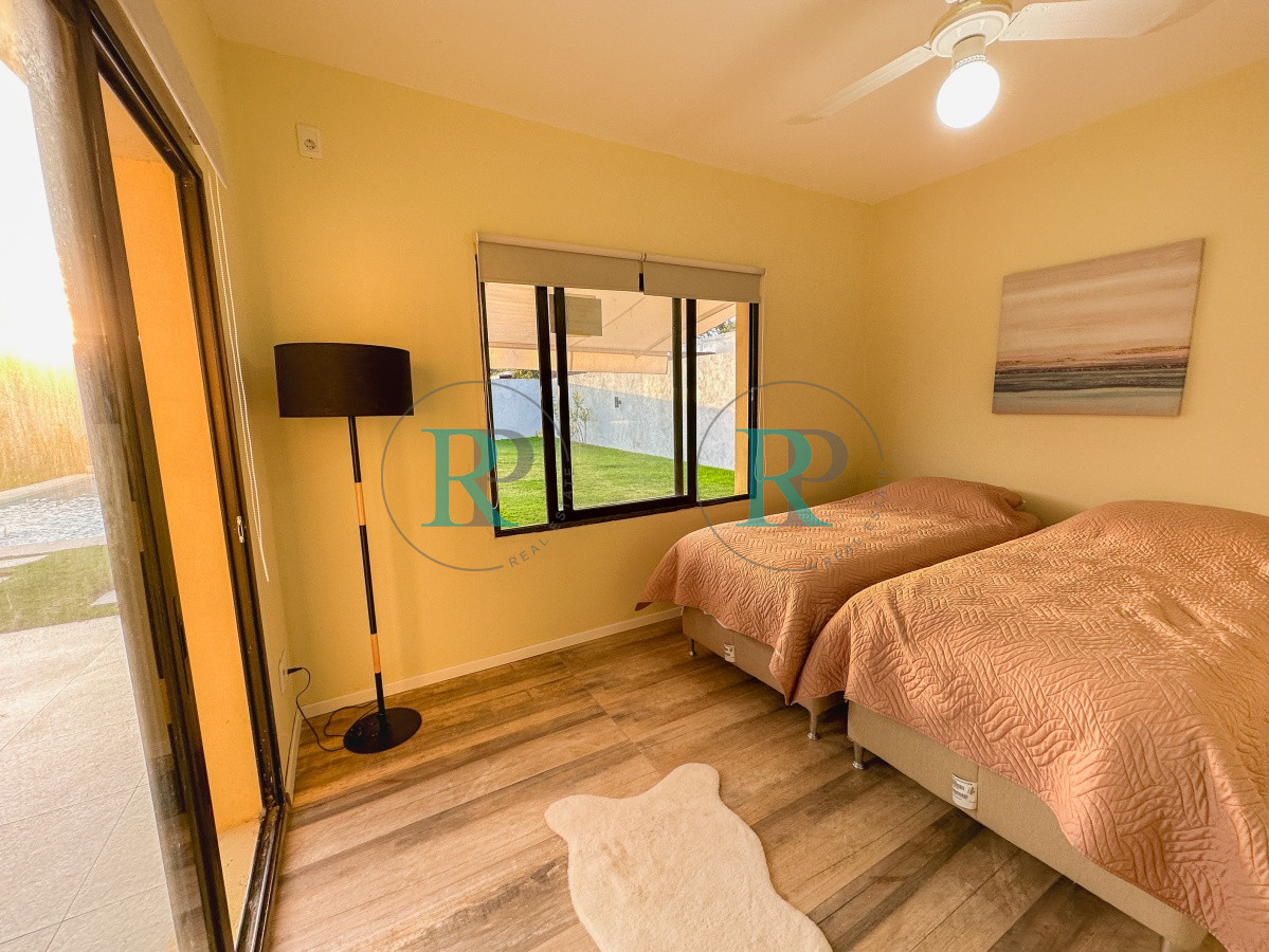 Casa ID.1124 - Casa con vista a Laguna del Diario, 3 dormitorios más dependencia y piscina