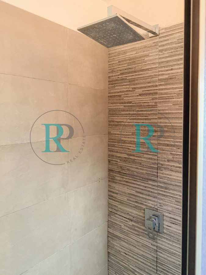 Casa ID.2674 - Casa en Pinares, 4 dormitorios y piscina climatizada