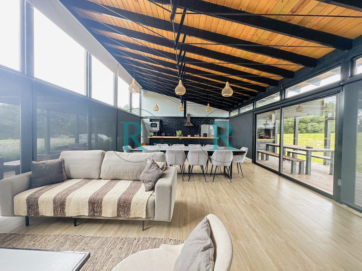 Casa ID.686 - Casa moderna en El Quijote, 3 dormitorios