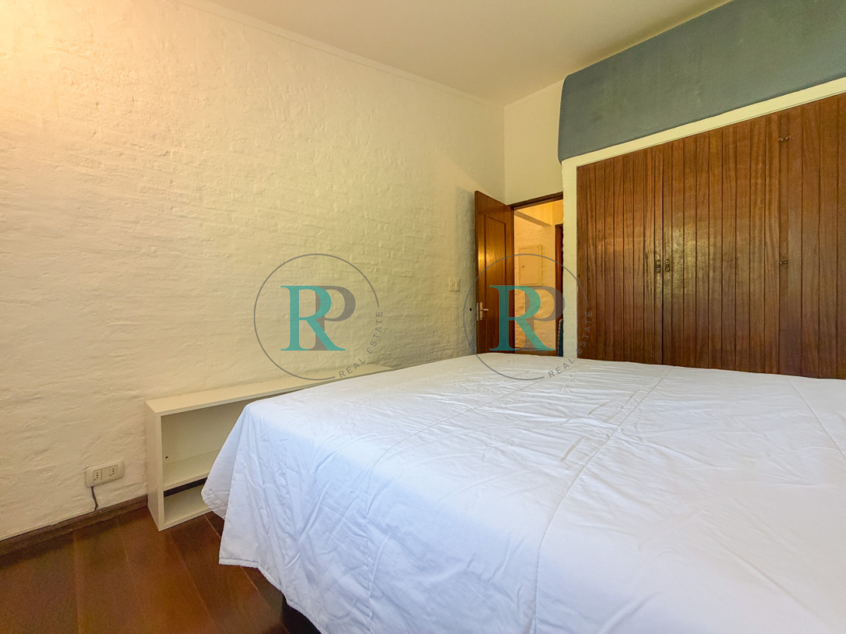 Casa ID.2674 - Casa en Pinares, 4 dormitorios y piscina climatizada