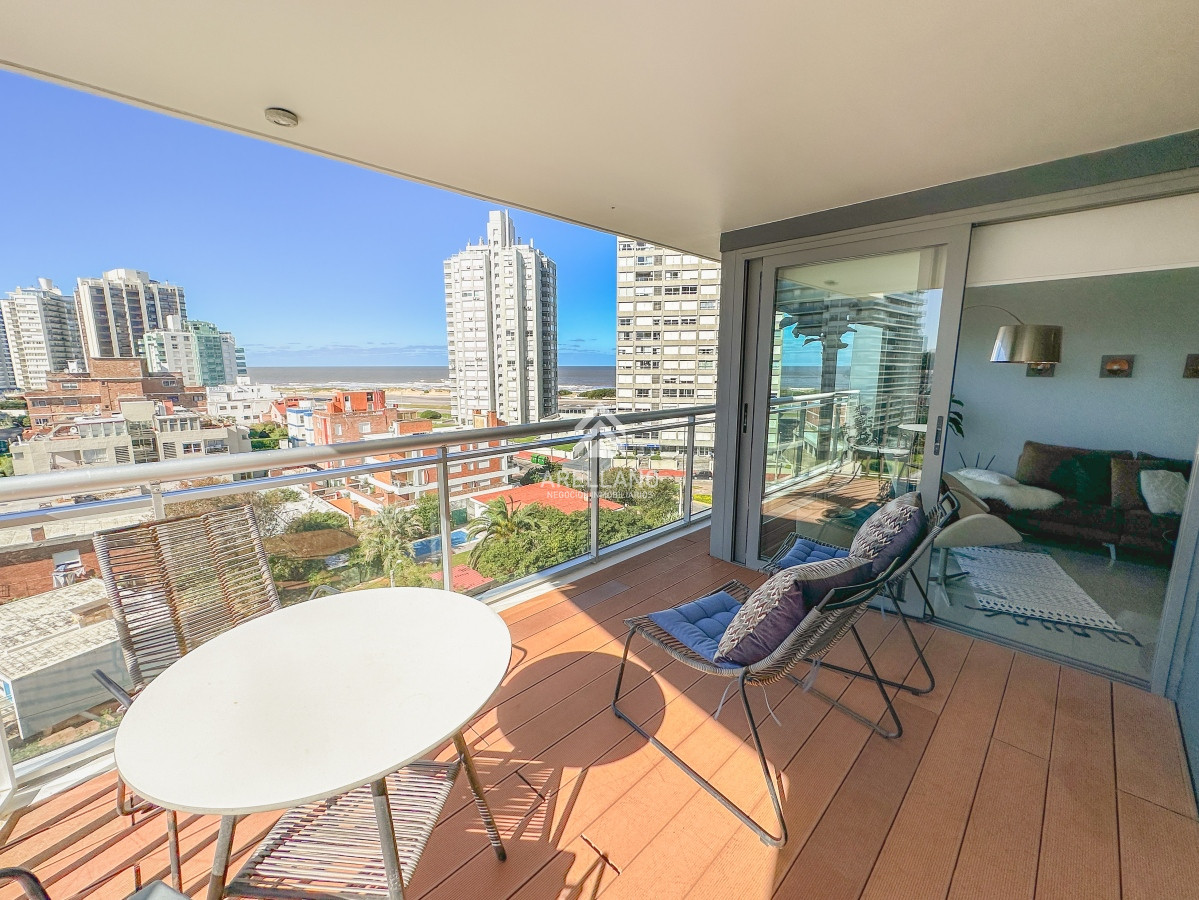 Apartamento ID.3533 - Apartamento en Brava, 2 dormitorios en suite más toilette