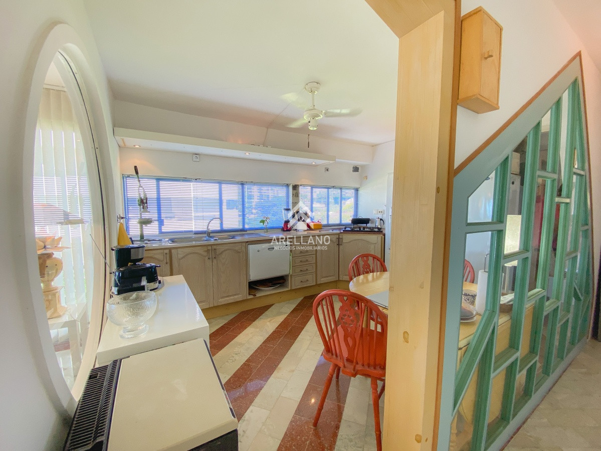 Apartamento ID.1580 - Apartamento esquinero frente al Océano, 2 dormitorios