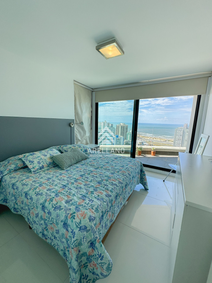 Apartamento ID.4547 - Oportunidad,Artower, piso alto con excelente vista, 1 dormitorio