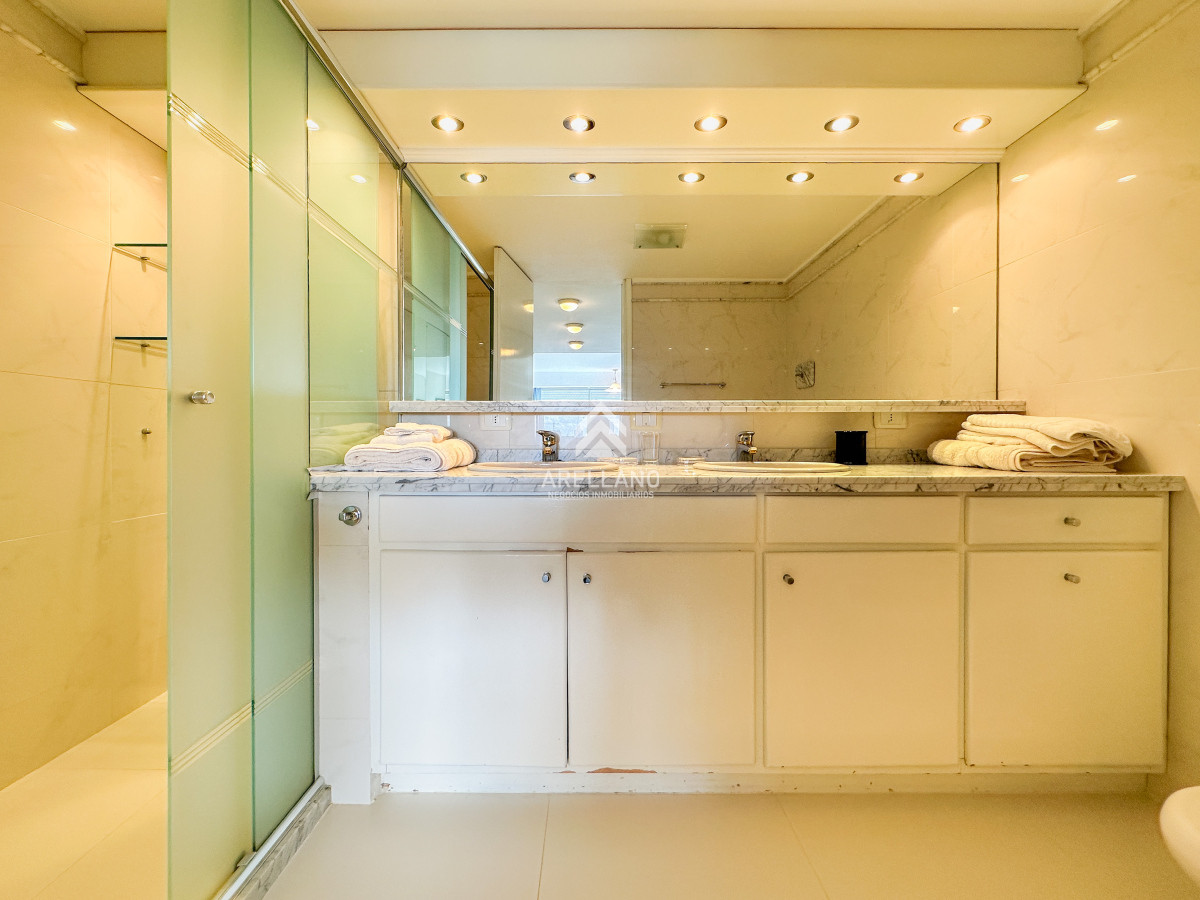 Apartamento ID.4513 - Apartamento en Golden Gate, Punta del Este