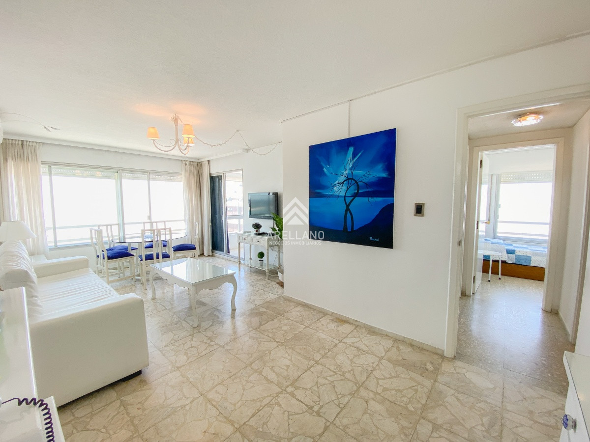 Apartamento ID.3608 - Piso alto en Península, 2 dormitorios con vista al mar