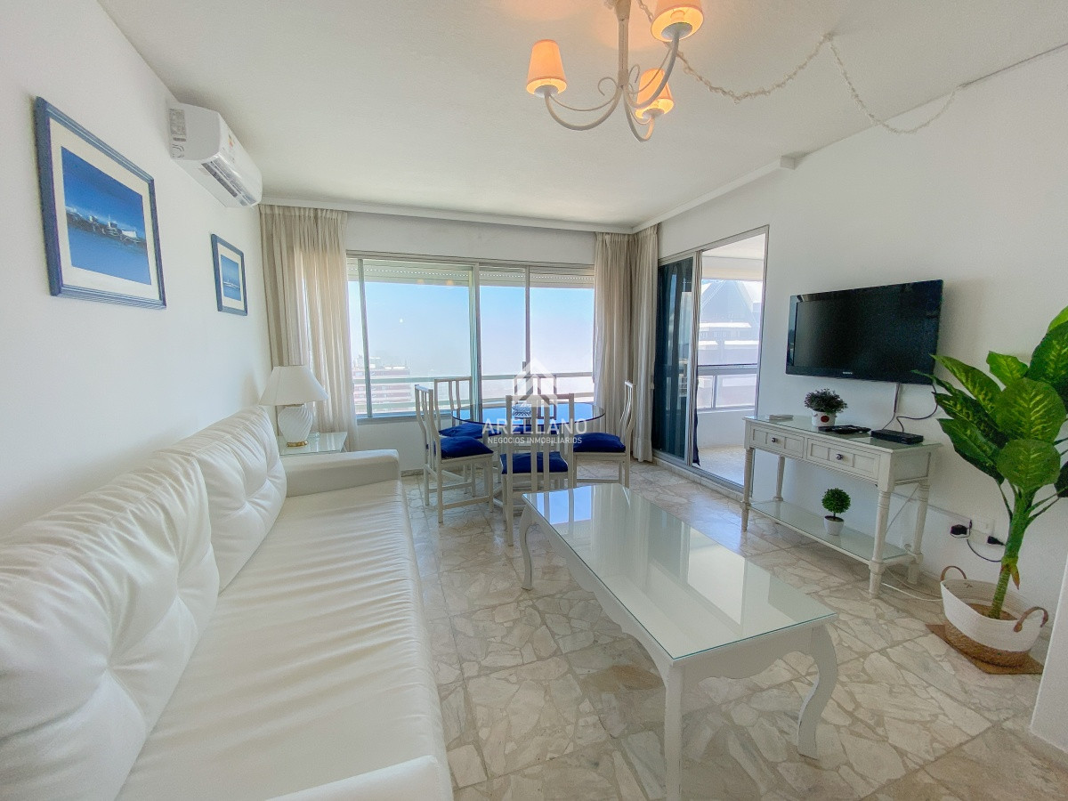 Apartamento ID.3608 - Piso alto en Península, 2 dormitorios con vista al mar