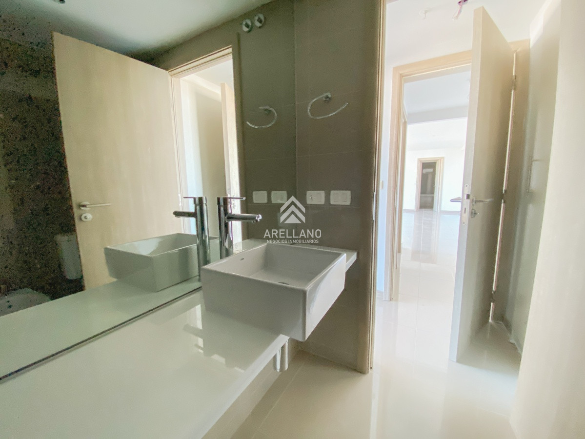Apartamento ID.1453 - Playa Brava 2 dormitorios con garage