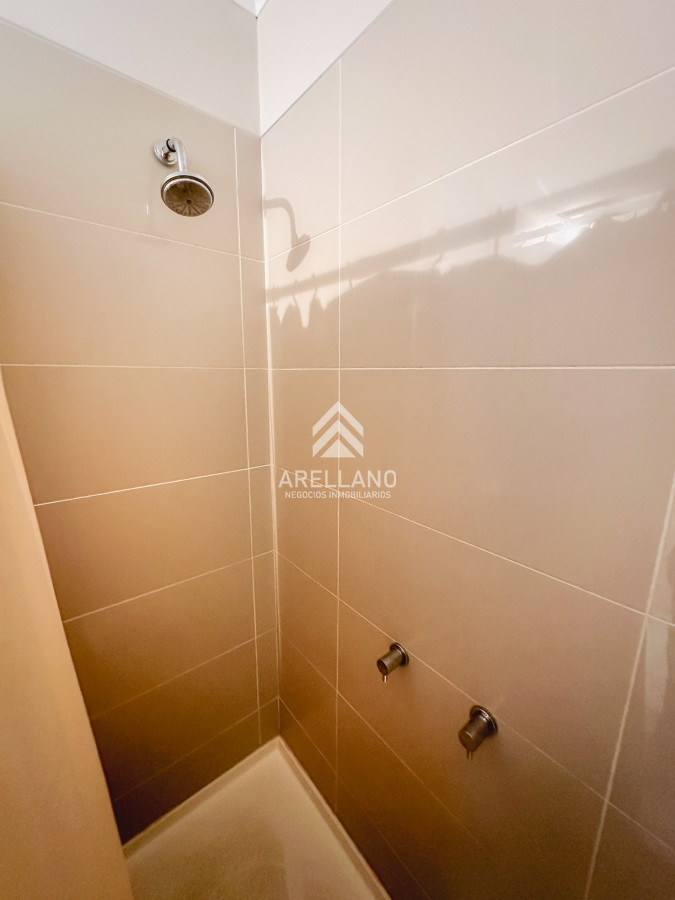 Apartamento ID.4664 - Apartamento en Roosevelt, piso alto, 2 dormitorios