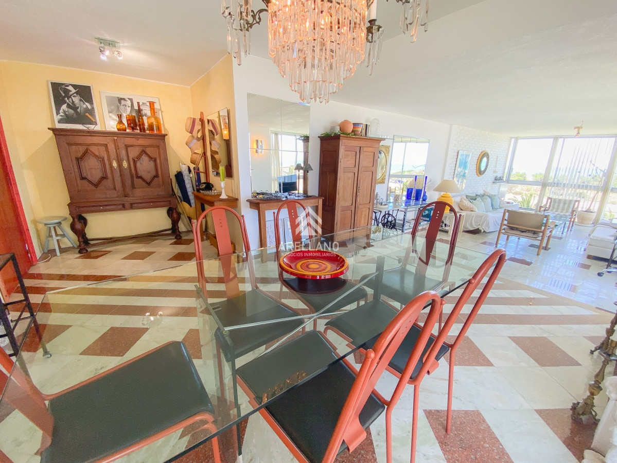 Apartamento ID.1580 - Apartamento esquinero frente al Océano, 2 dormitorios