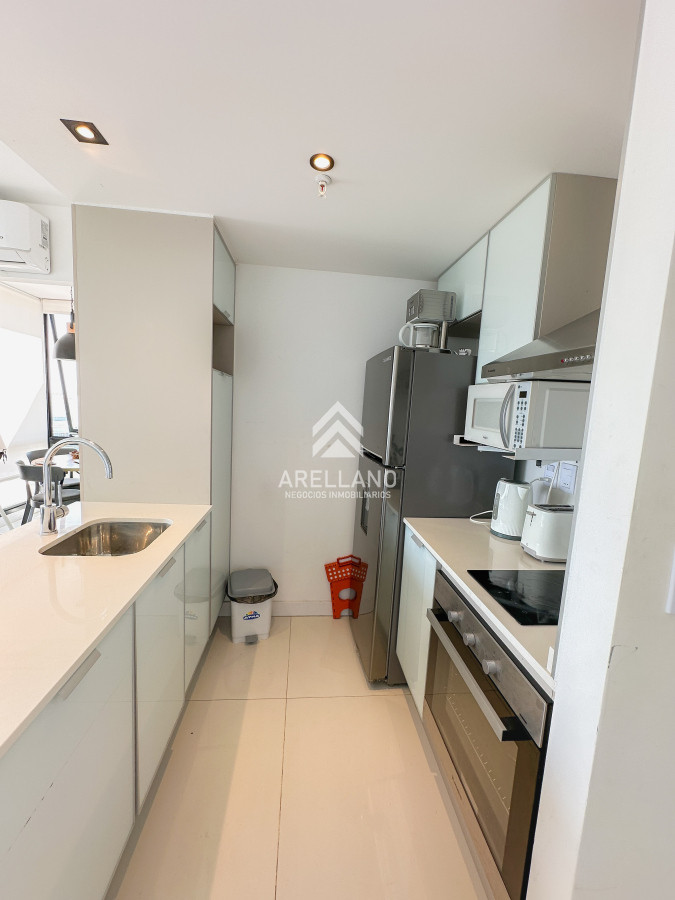 Apartamento ID.4547 - Oportunidad,Artower, piso alto con excelente vista, 1 dormitorio