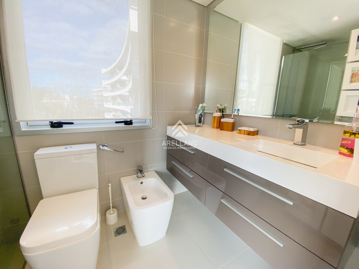 Apartamento ID.1362 - Apartamento de 3 dormitorios en Playa Mansa