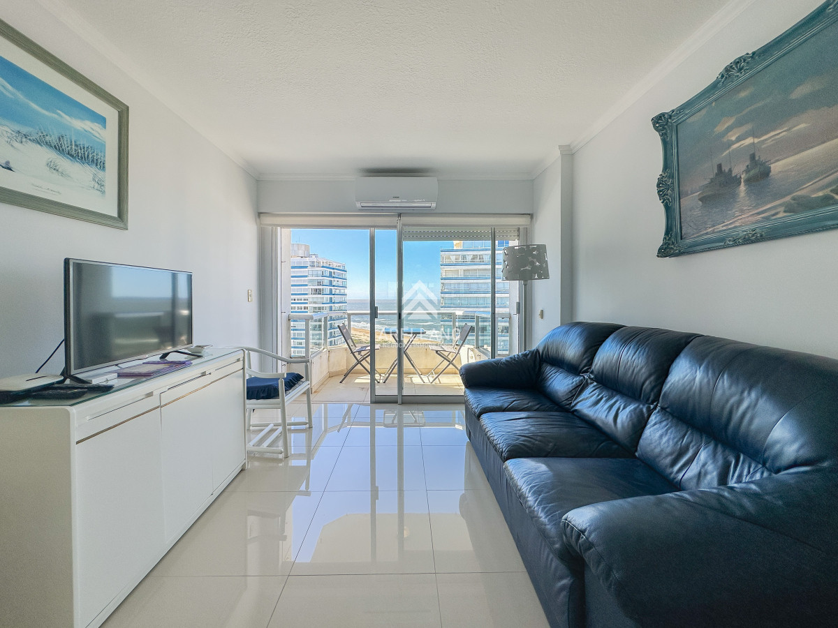 Apartamento ID.5356 - Oportunidad, piso alto 2 dormitorios más dependencia