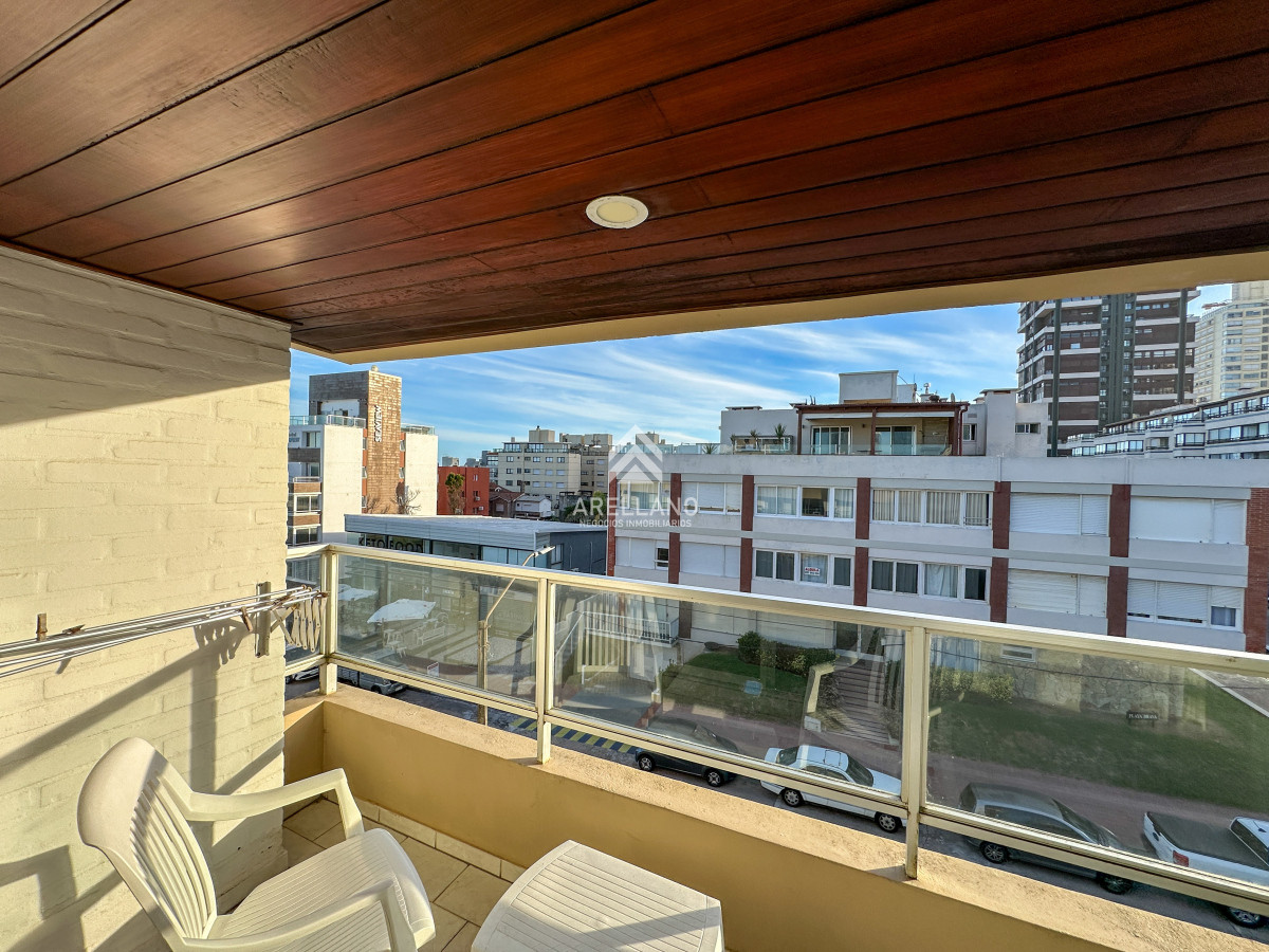 Apartamento ID.4444 - Venta apartamento 2 dormitorios con garage