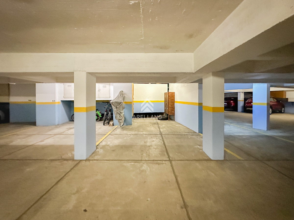 Apartamento ID.5626 - Venta Apartamento en Roosevelt, piso alto, 2 dormitorios más dependencia